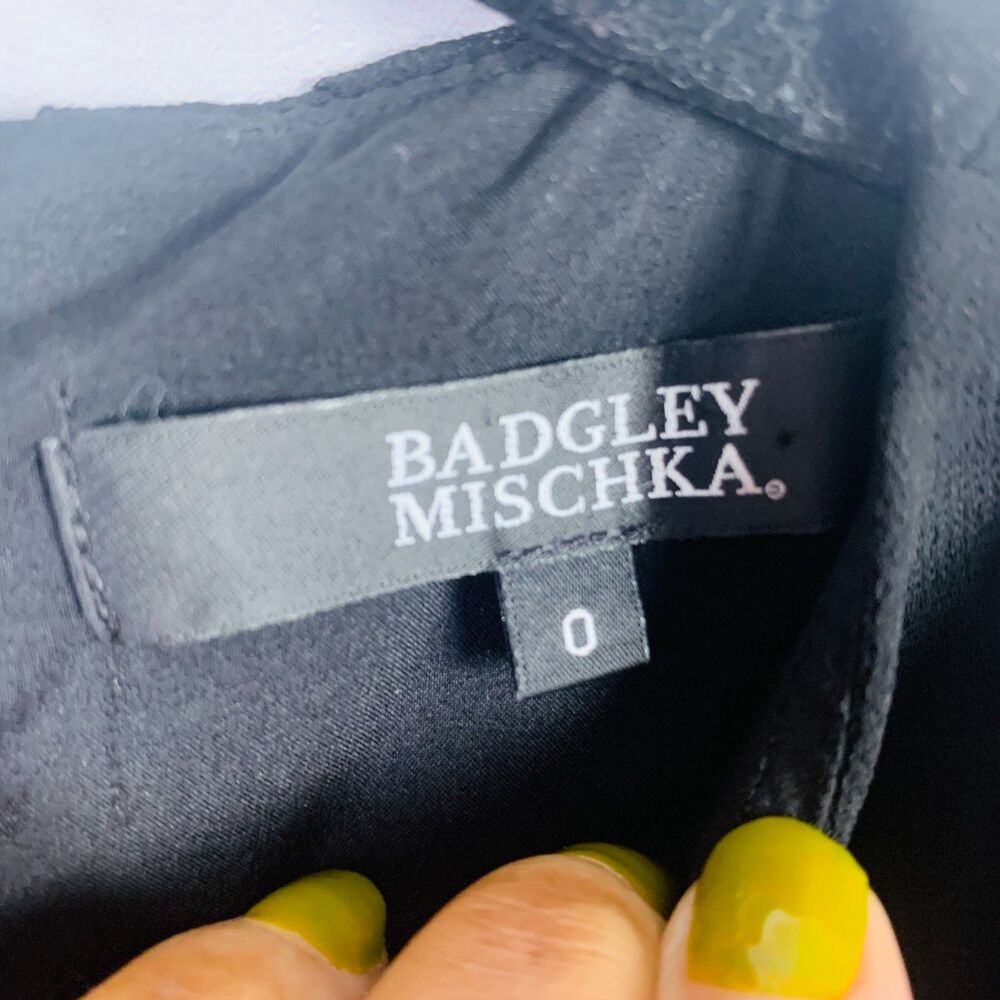 Badgley Mischka Women's Black Puff Pleated Sleeve Bodycon Sheath Midi Dress Sz 0 - Picture 3 of 7